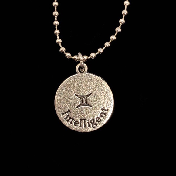 Zodiac Gemini Necklace - Picture 2 of 4